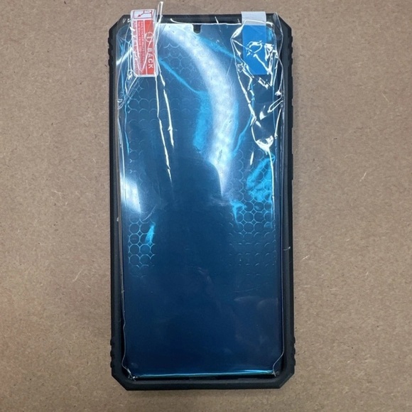 Motorola Moto Edge 2022 - Undercover Shockproof Case with screen protector - Picture 4 of 5